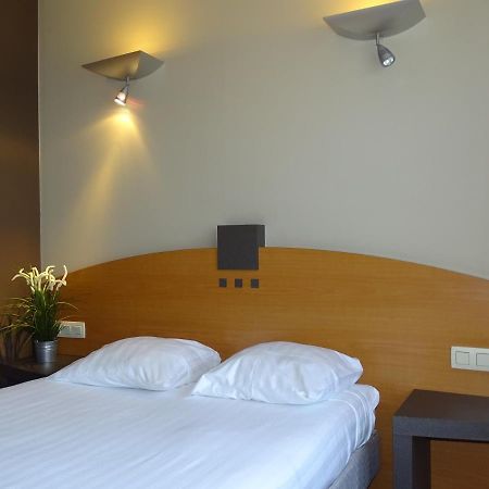 Value Stay Brussels Expo Hotel Luaran gambar